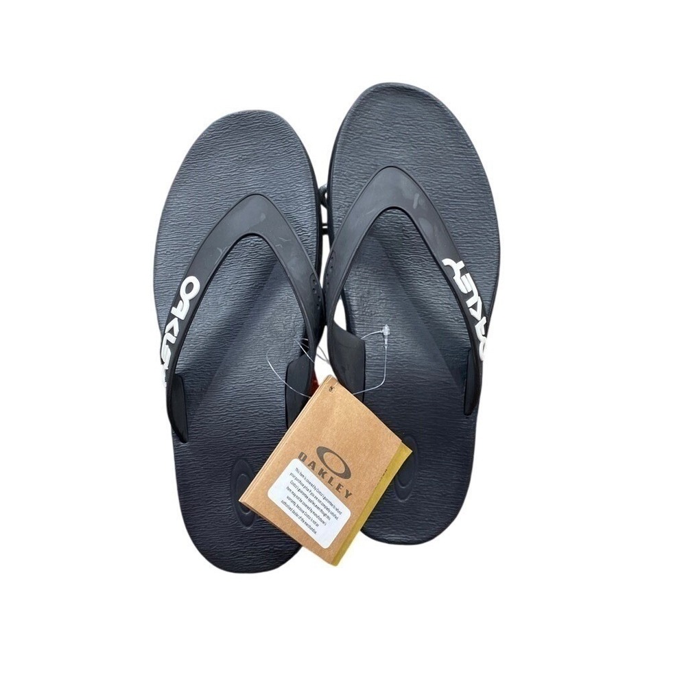 Oakley B1B Flip Flops Mens Size 11 Blackout New Sporty Casual Sandals